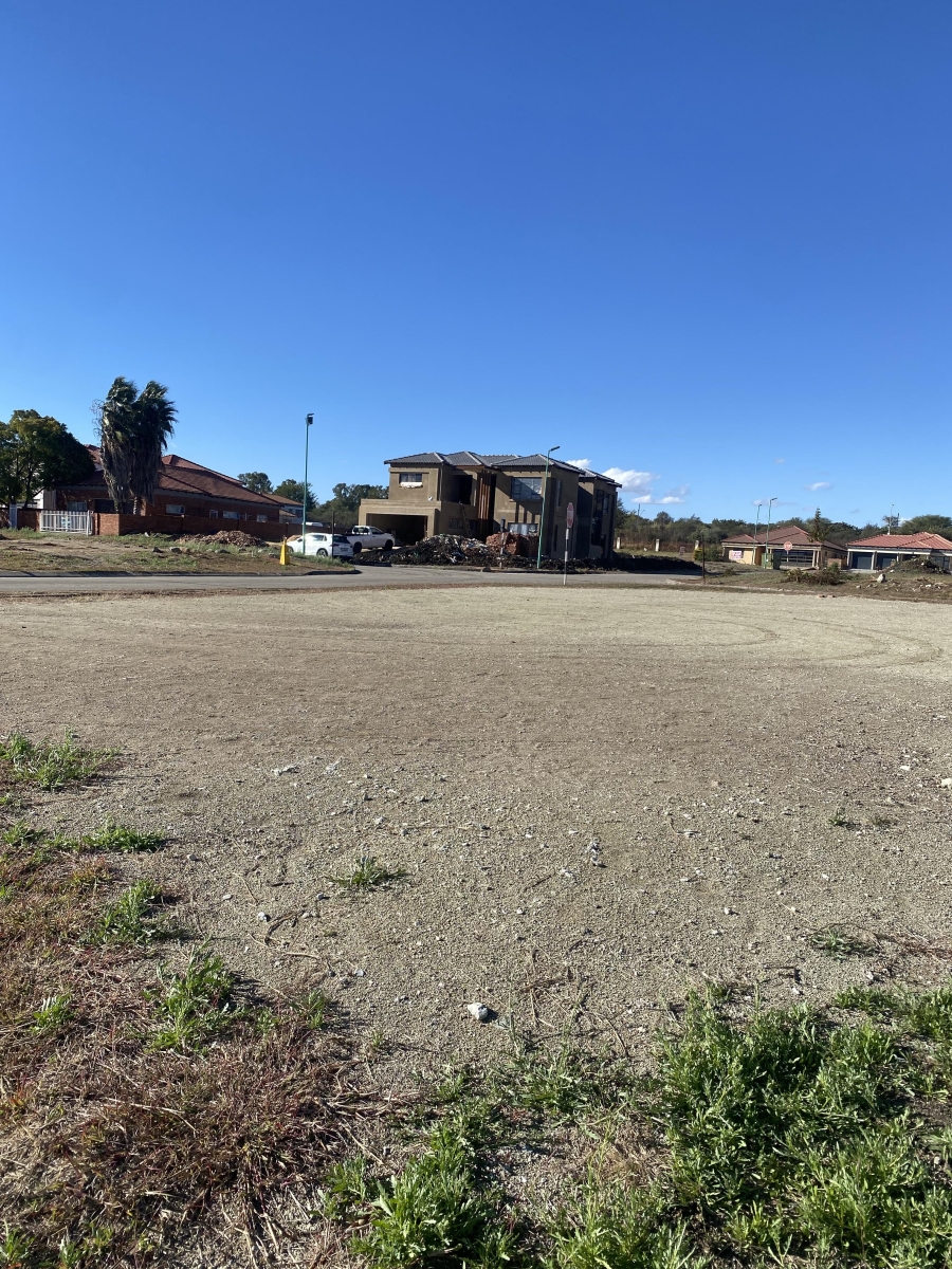 0 Bedroom Property for Sale in Bergsig North West